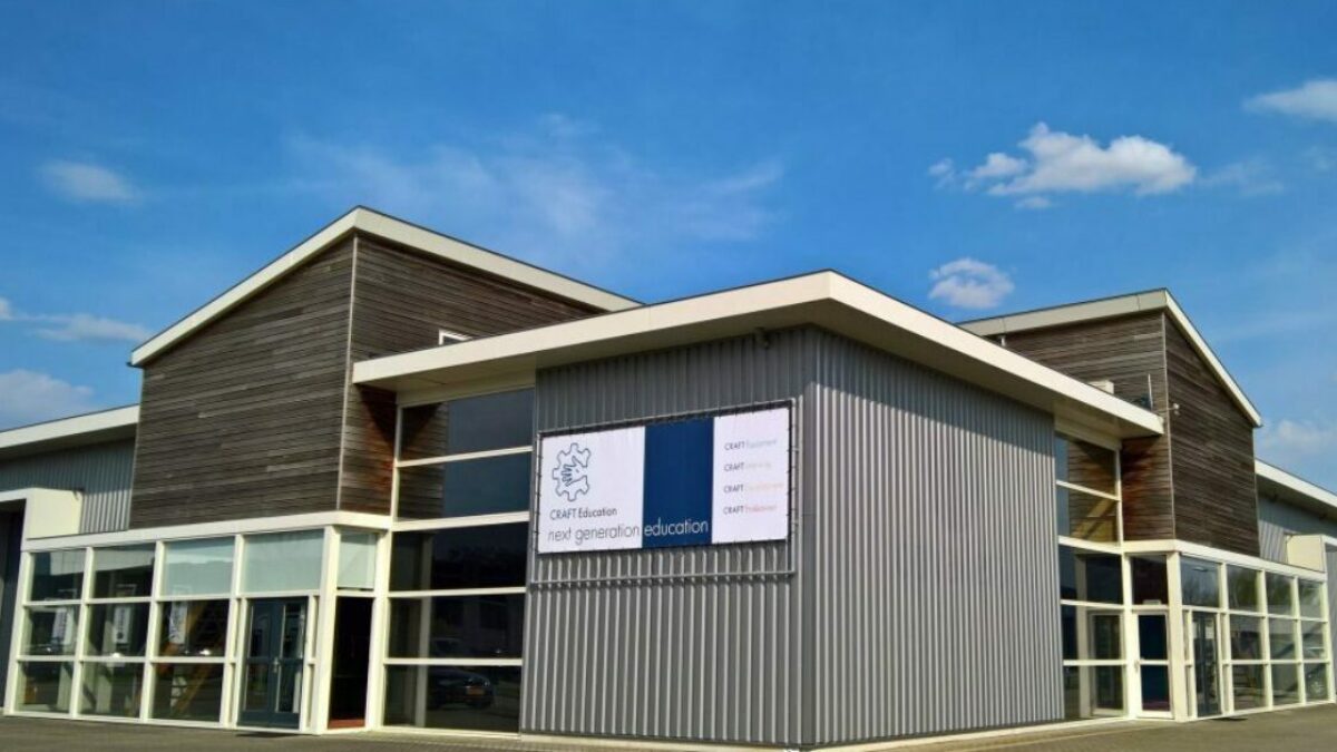 Cursus Technisch Tekeninglezen nu ook in Pools en Engels