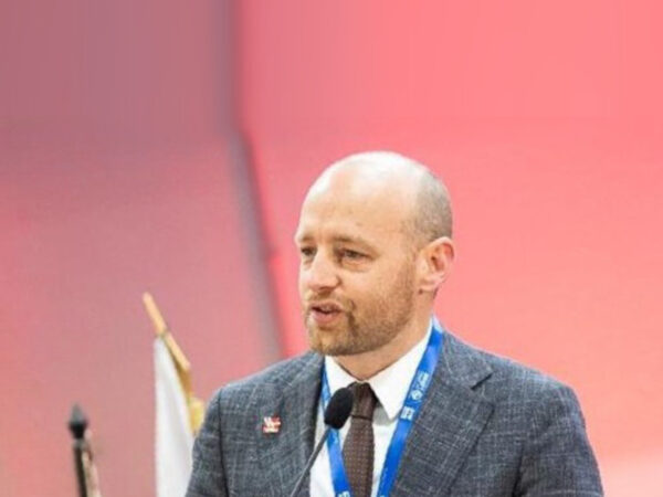 In gesprek met; Simon Vanmaekelbergh